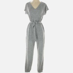 Comfy gray jumpsuit